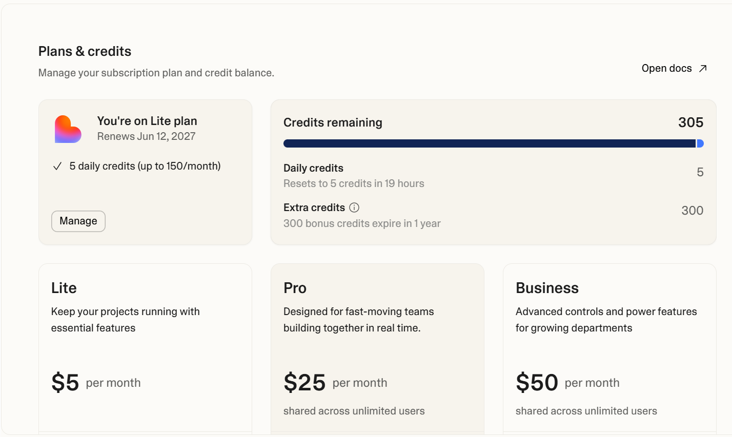 Lovable Lite plan with 305 credits